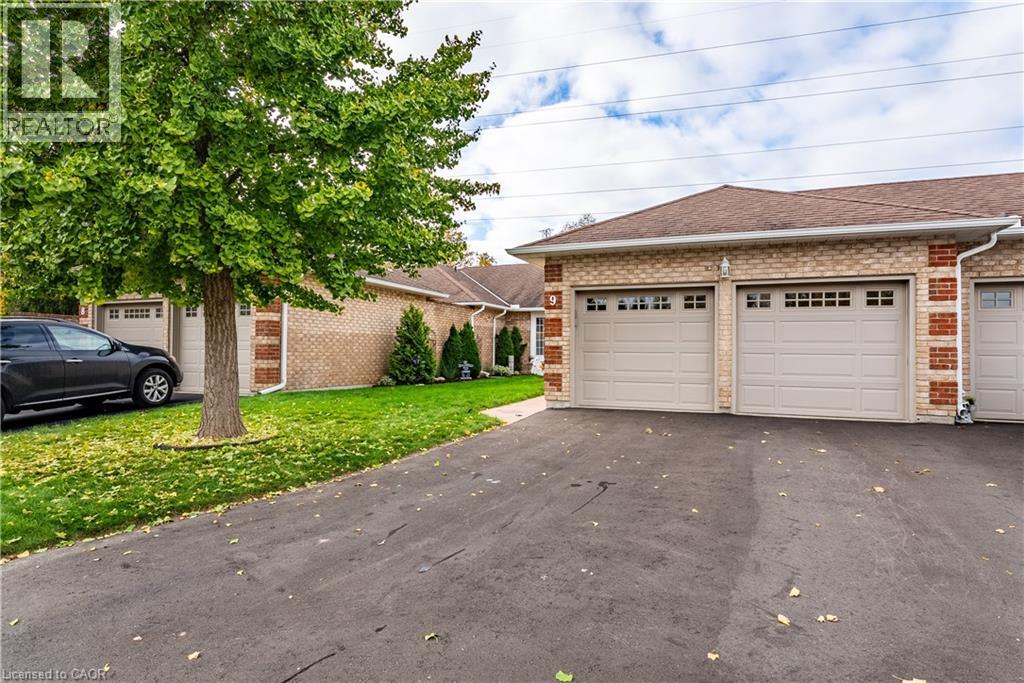 75 Beasley Crescent Unit# 9, Cambridge, Ontario  N1T 1P5 - Photo 2 - 40789199