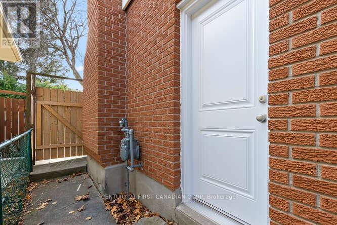349 Highview Crescent, London South, Ontario  N6J 4E2 - Photo 44 - X12578136