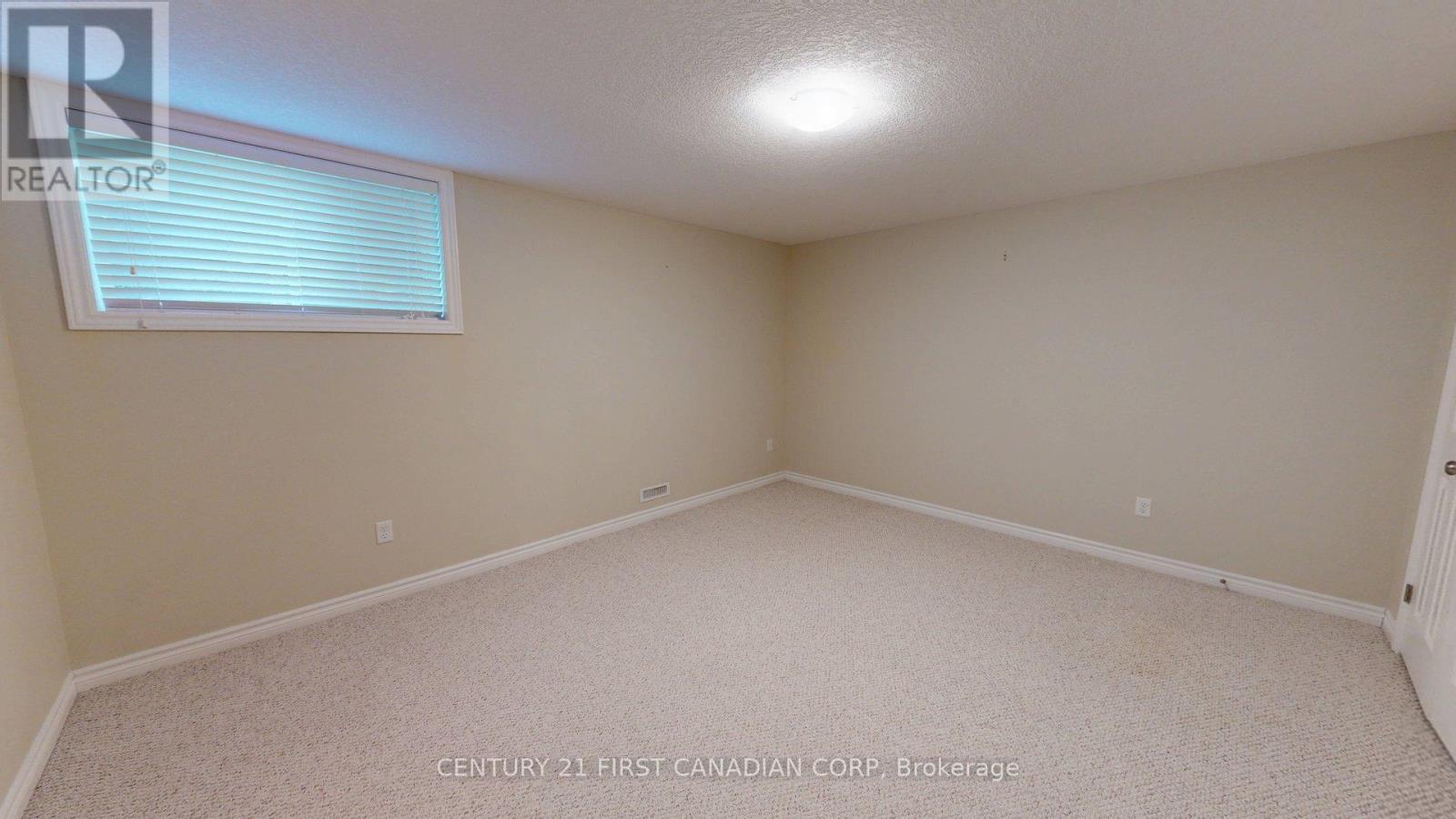 50 - 620 Thistlewood Drive, London North, Ontario  N5X 0A9 - Photo 38 - X12578152