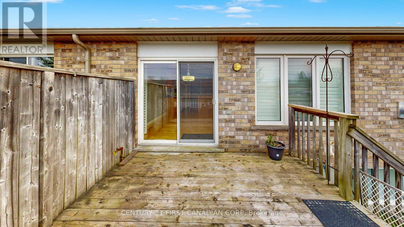 50 - 620 Thistlewood Drive, London North, Ontario  N5X 0A9 - Photo 43 - X12578152