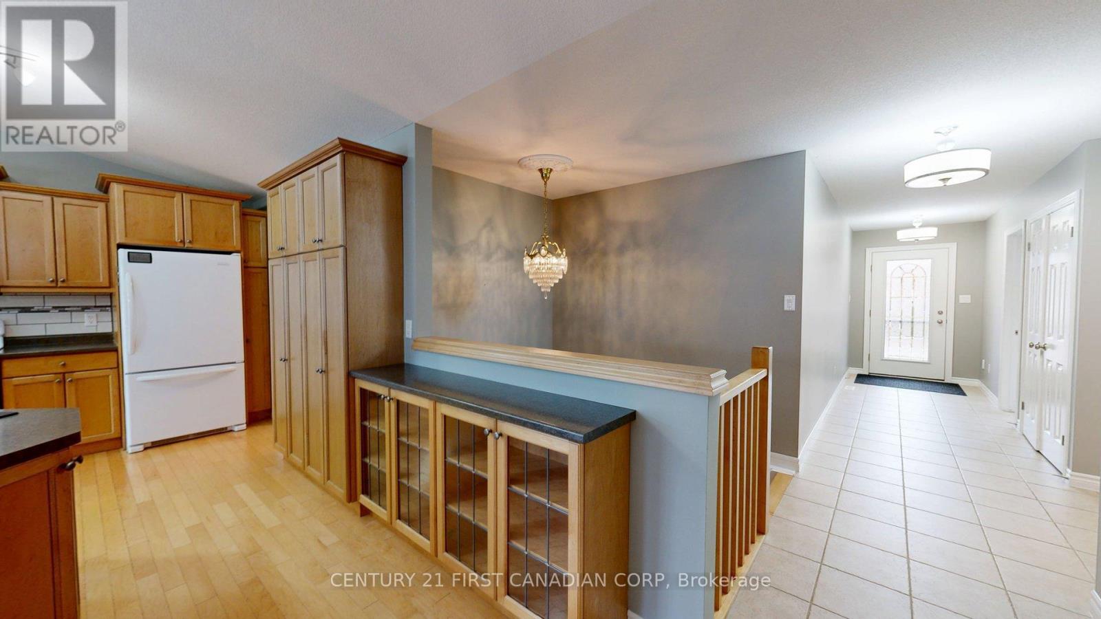 50 - 620 Thistlewood Drive, London North, Ontario  N5X 0A9 - Photo 8 - X12578152