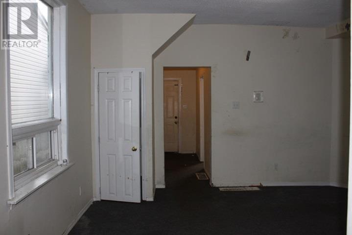 117 Robertson St, Thunder Bay, Ontario  P7C 2N6 - Photo 2 - TB253538