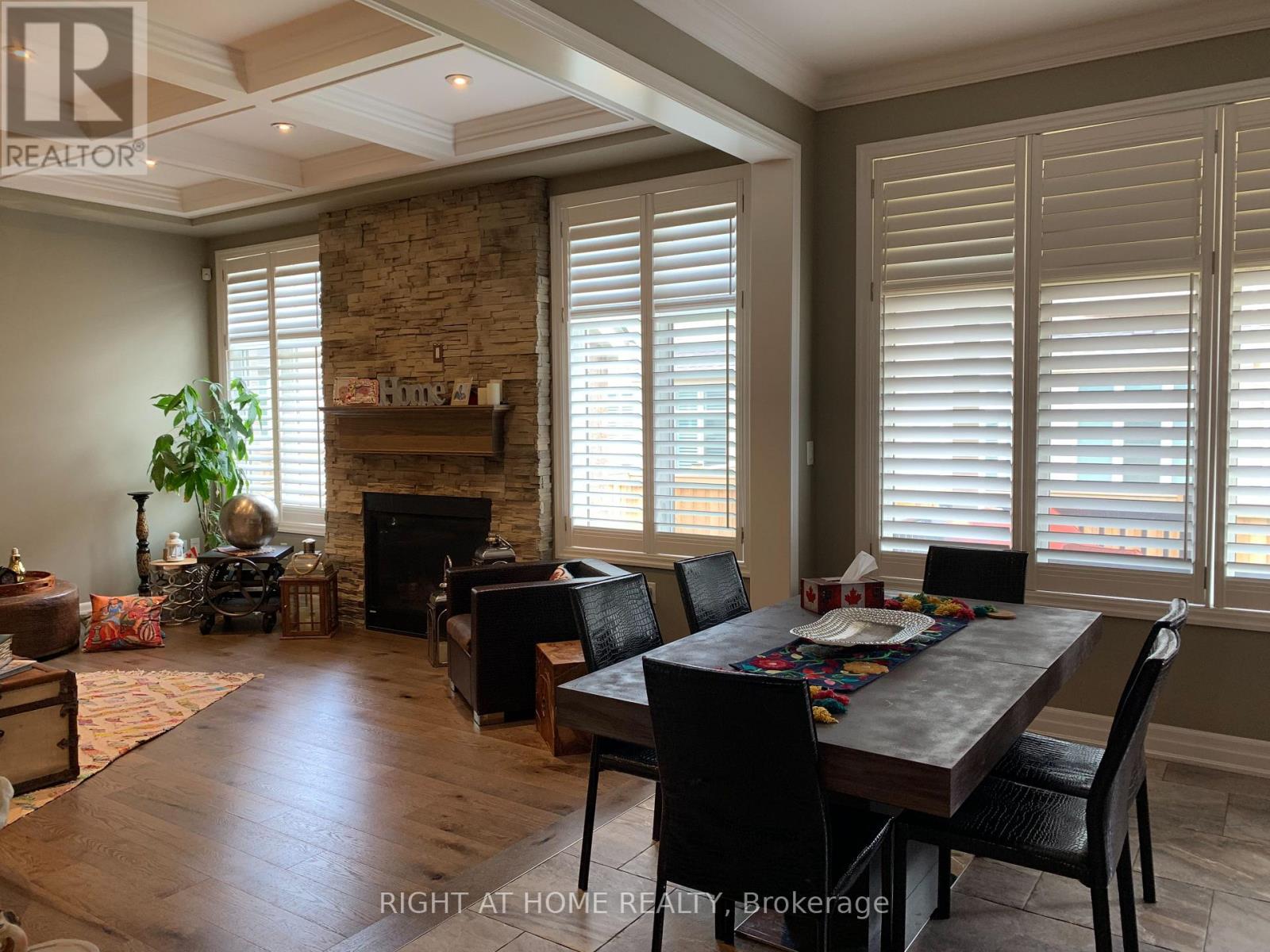 163 Magnolia Crescent, Oakville, Ontario  L6M 0Z8 - Photo 13 - W12577822