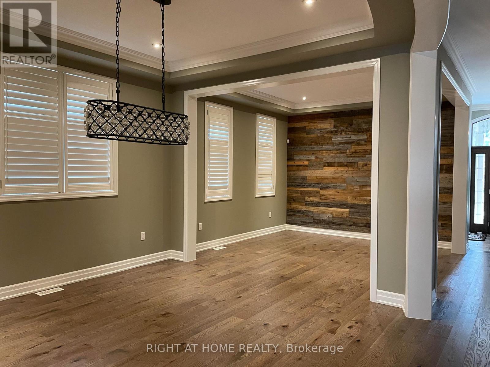 163 Magnolia Crescent, Oakville, Ontario  L6M 0Z8 - Photo 6 - W12577822