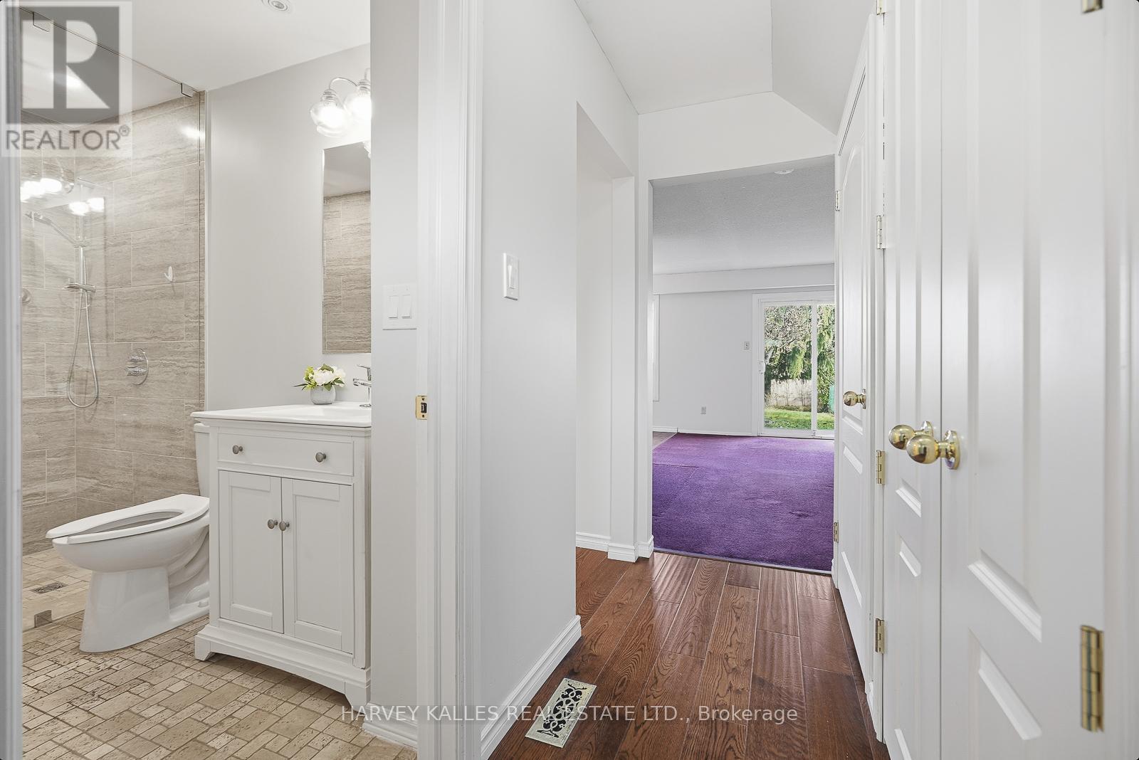 60 Skegby Road, Brampton, Ontario  L6V 2T9 - Photo 5 - W12577838