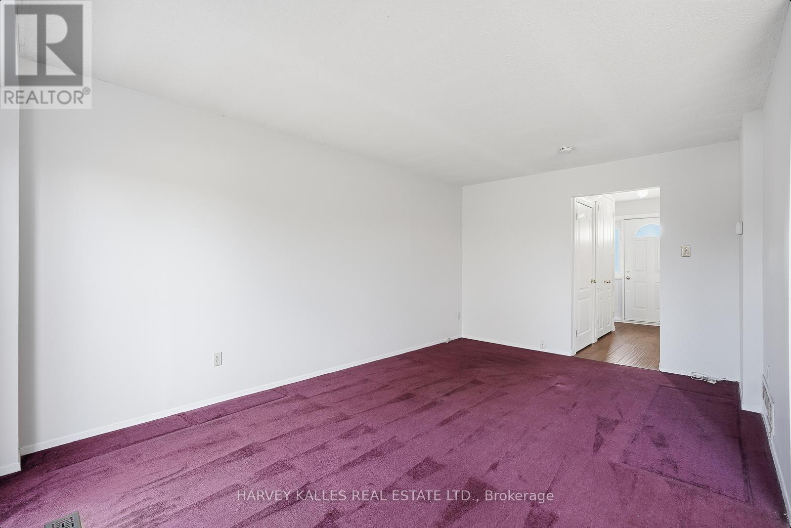 60 Skegby Road, Brampton, Ontario  L6V 2T9 - Photo 9 - W12577838