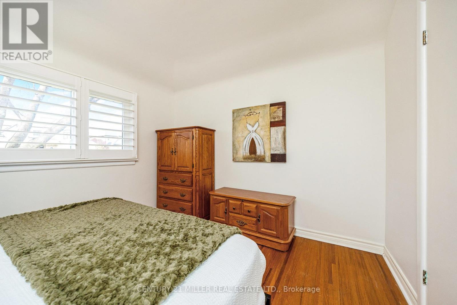 21 Townsend Avenue, Burlington, Ontario  L7T 1Y5 - Photo 25 - W12577840