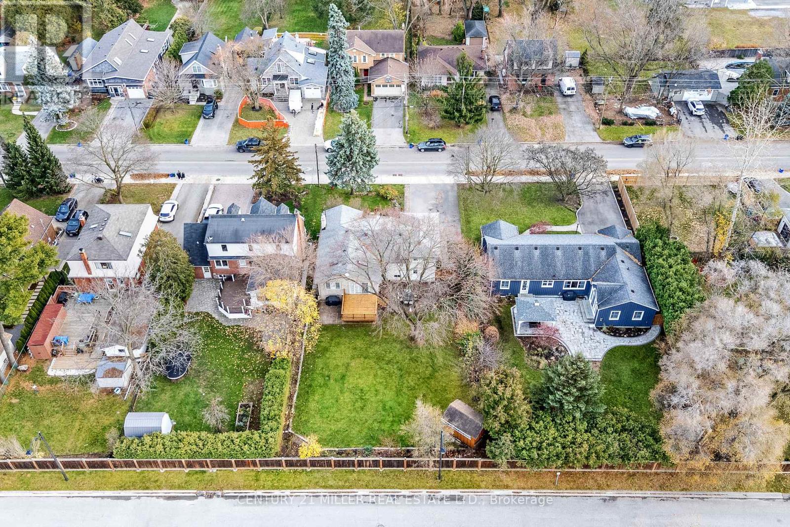 21 Townsend Avenue, Burlington, Ontario  L7T 1Y5 - Photo 43 - W12577840