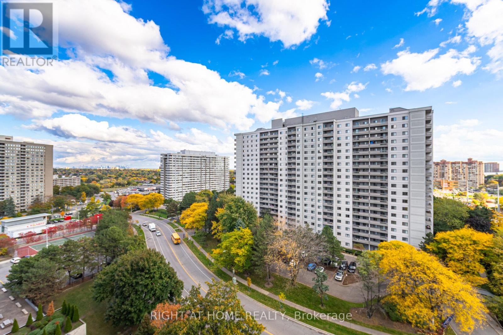 1209 - 3590 Kaneff Crescent, Mississauga, Ontario  L5A 3X3 - Photo 35 - W12577858