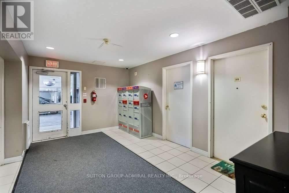 204 - 4198 Dundas Street W, Toronto, Ontario  M8X 1Y6 - Photo 20 - W12577894