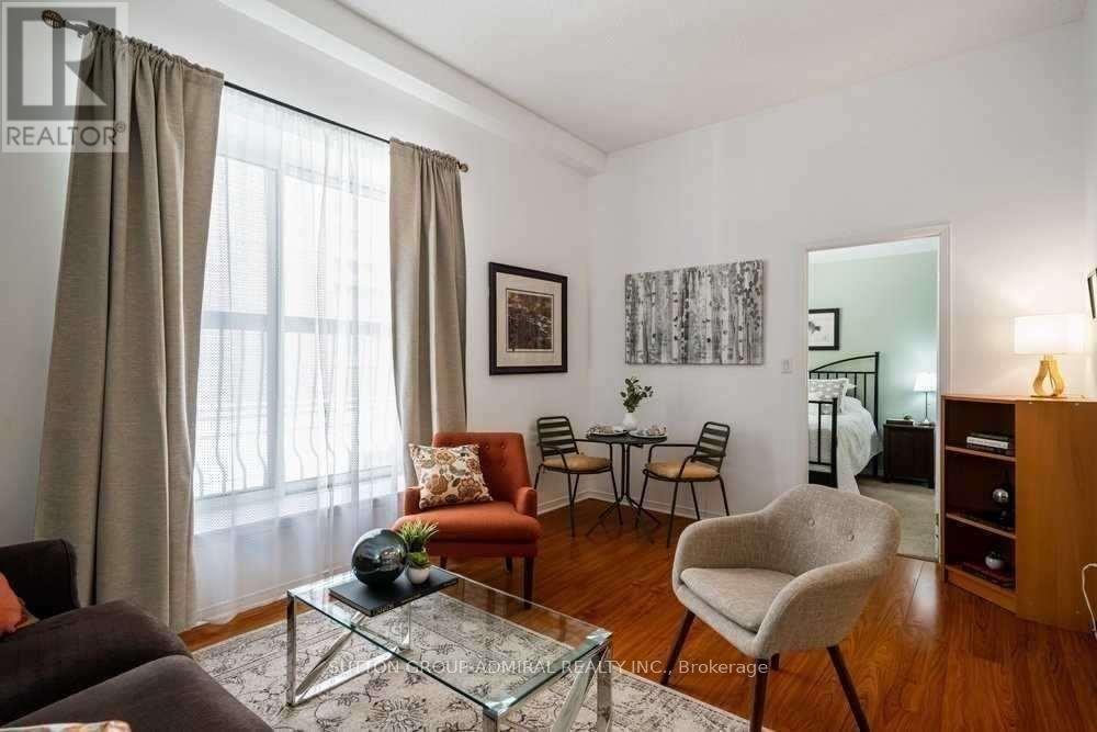 204 - 4198 Dundas Street W, Toronto, Ontario  M8X 1Y6 - Photo 3 - W12577894