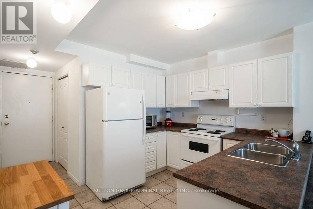 204 - 4198 Dundas Street W, Toronto, Ontario  M8X 1Y6 - Photo 7 - W12577894