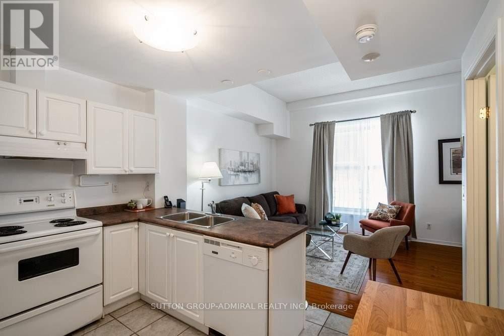 204 - 4198 Dundas Street W, Toronto, Ontario  M8X 1Y6 - Photo 8 - W12577894