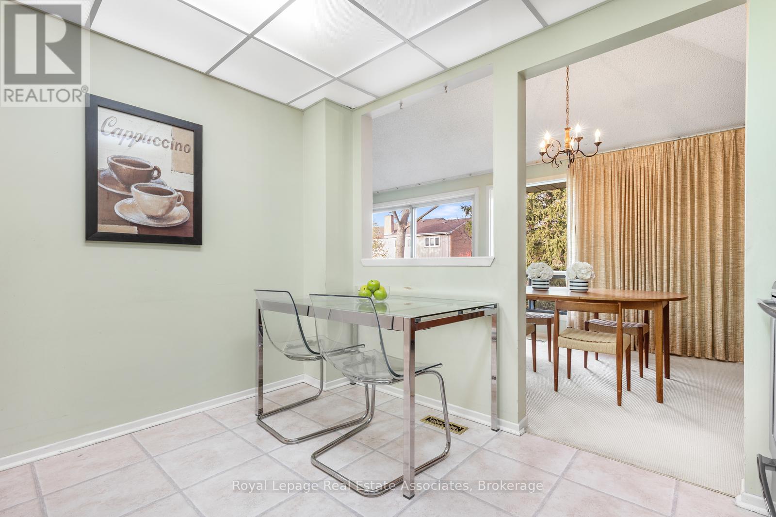 4097 Pheasant Run, Mississauga, Ontario  L5L 2C2 - Photo 13 - W12577898