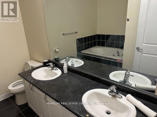 106 Royal Fern Crescent, Caledon, Ontario  L7C 2E9 - Photo 6 - W12577900