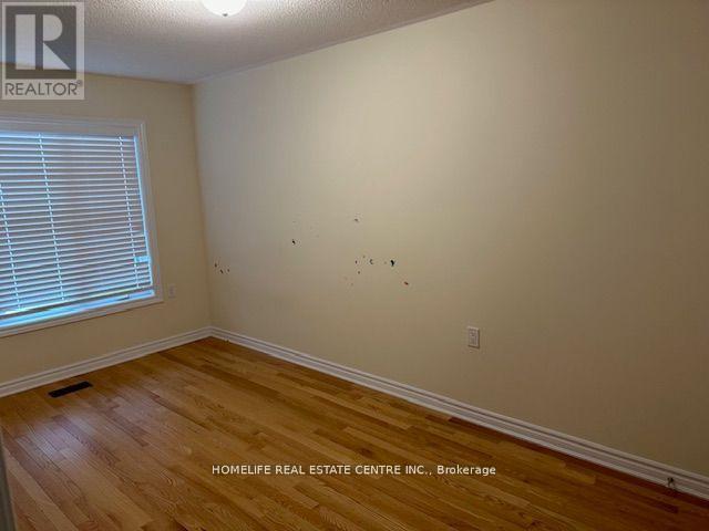 106 Royal Fern Crescent, Caledon, Ontario  L7C 2E9 - Photo 7 - W12577900