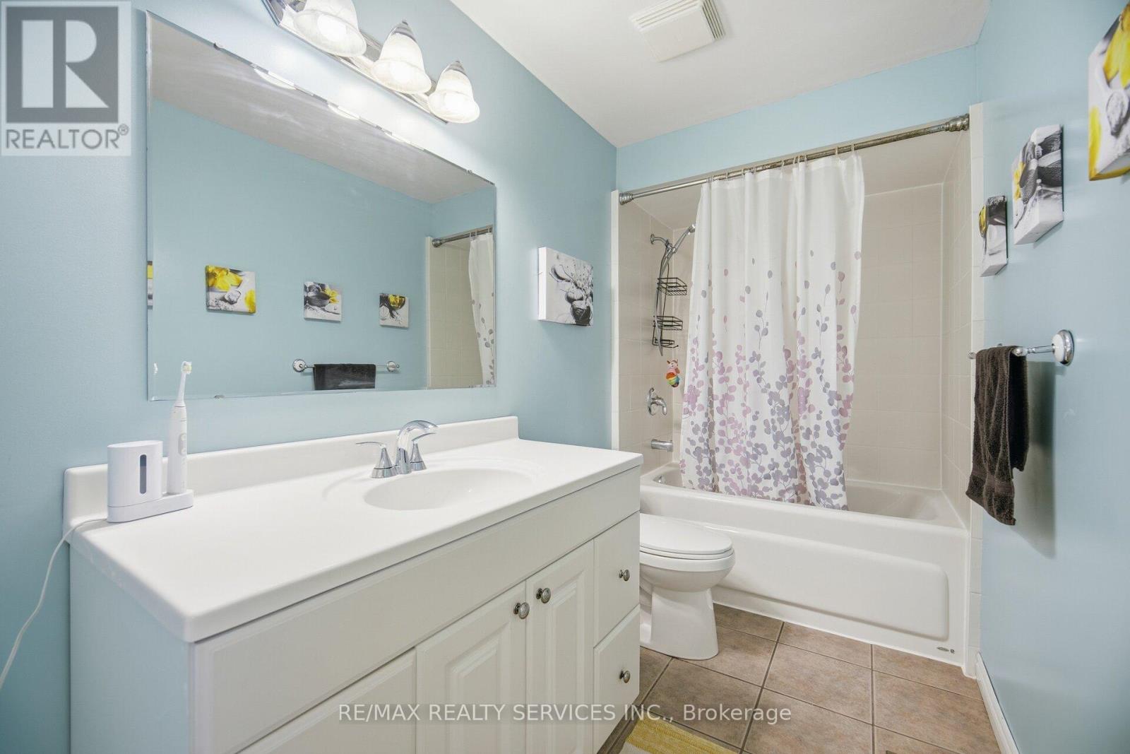 18 Myna Court, Brampton, Ontario  L6S 4H8 - Photo 29 - W12577912