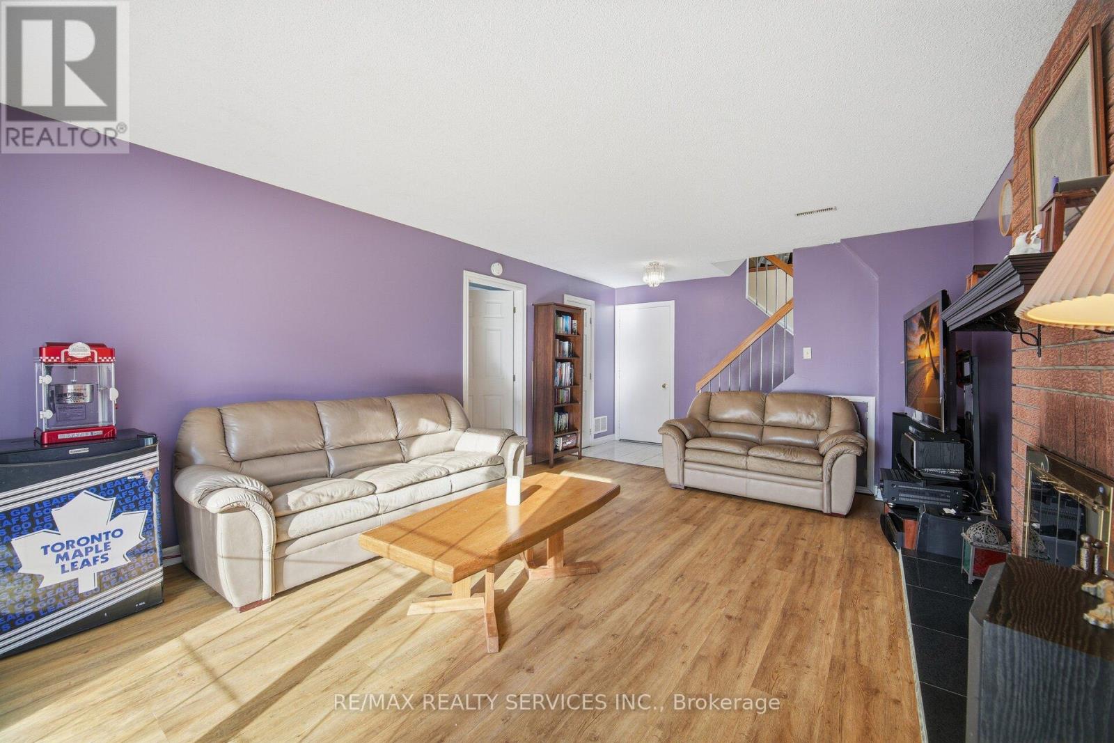 18 Myna Court, Brampton, Ontario  L6S 4H8 - Photo 34 - W12577912