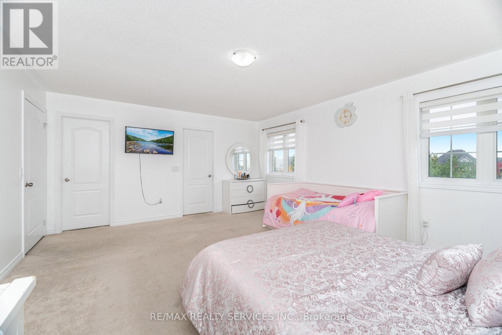 51 Larson Peak Road, Caledon, Ontario  L7C 3P3 - Photo 24 - W12577920