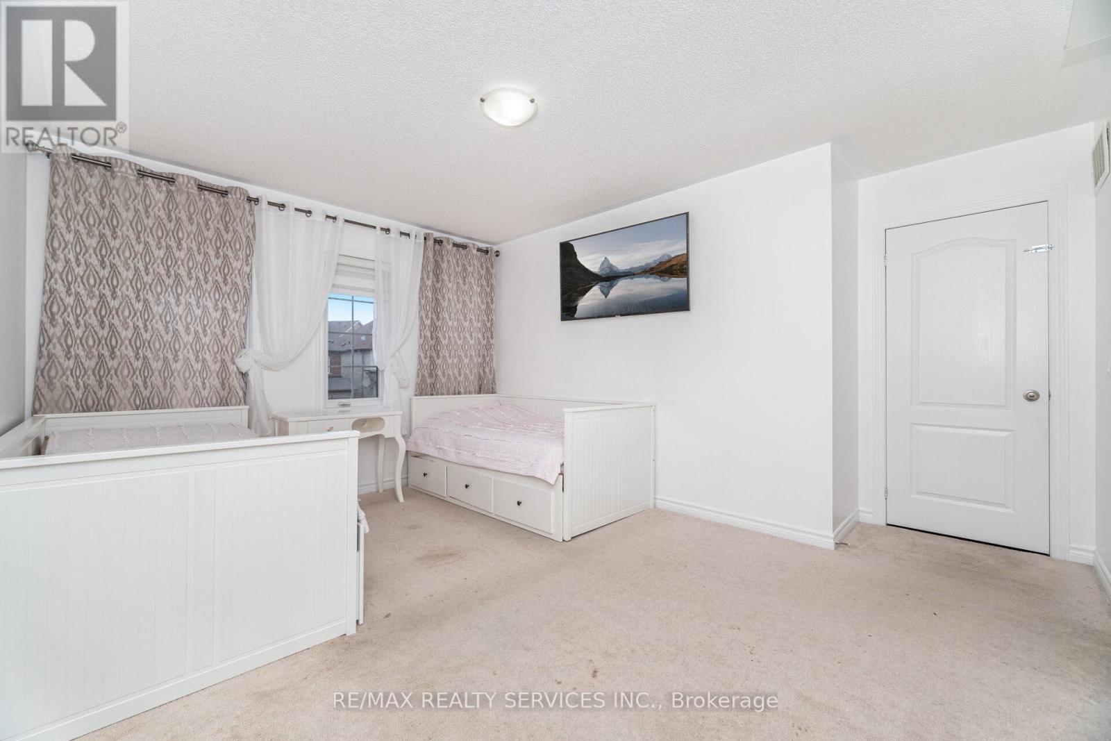 51 Larson Peak Road, Caledon, Ontario  L7C 3P3 - Photo 28 - W12577920