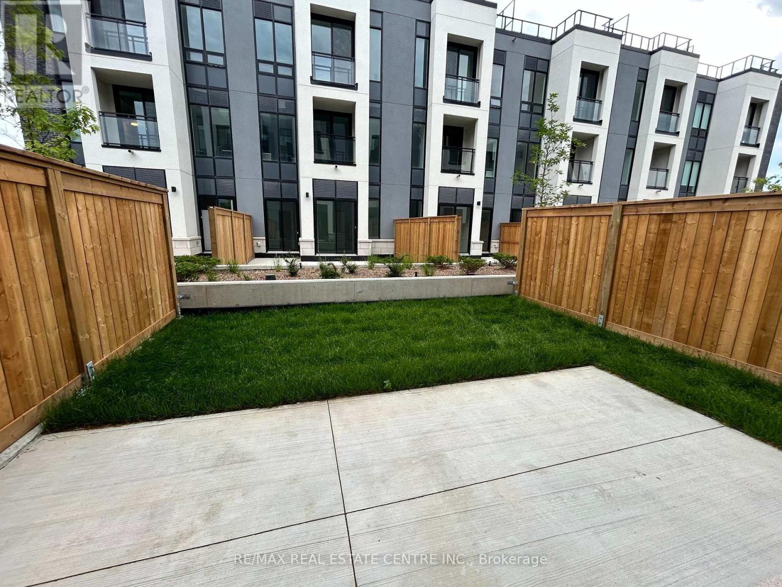 125 - 3020 Trailside Drive, Oakville, Ontario  L6M 4M2 - Photo 10 - W12577926