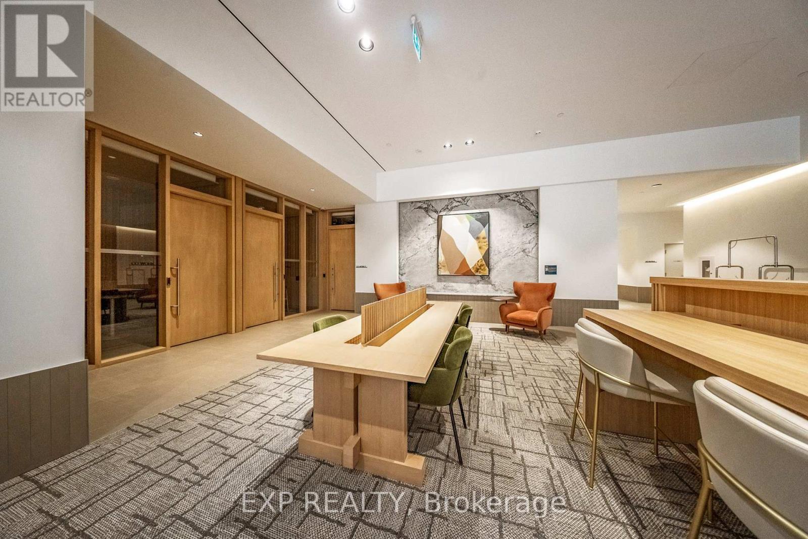 2301 - 395 Square One Drive, Mississauga, Ontario  L5B 0P6 - Photo 29 - W12577976