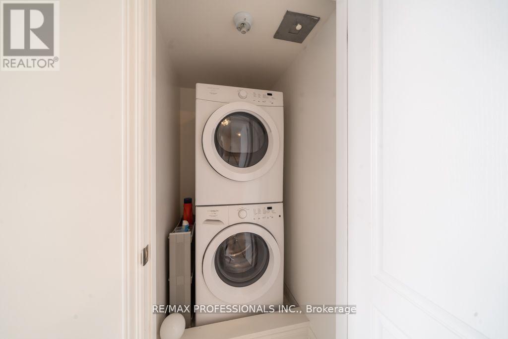 7 - 3135 Boxford Crescent, Mississauga, Ontario  L5M 0P4 - Photo 23 - W12577990