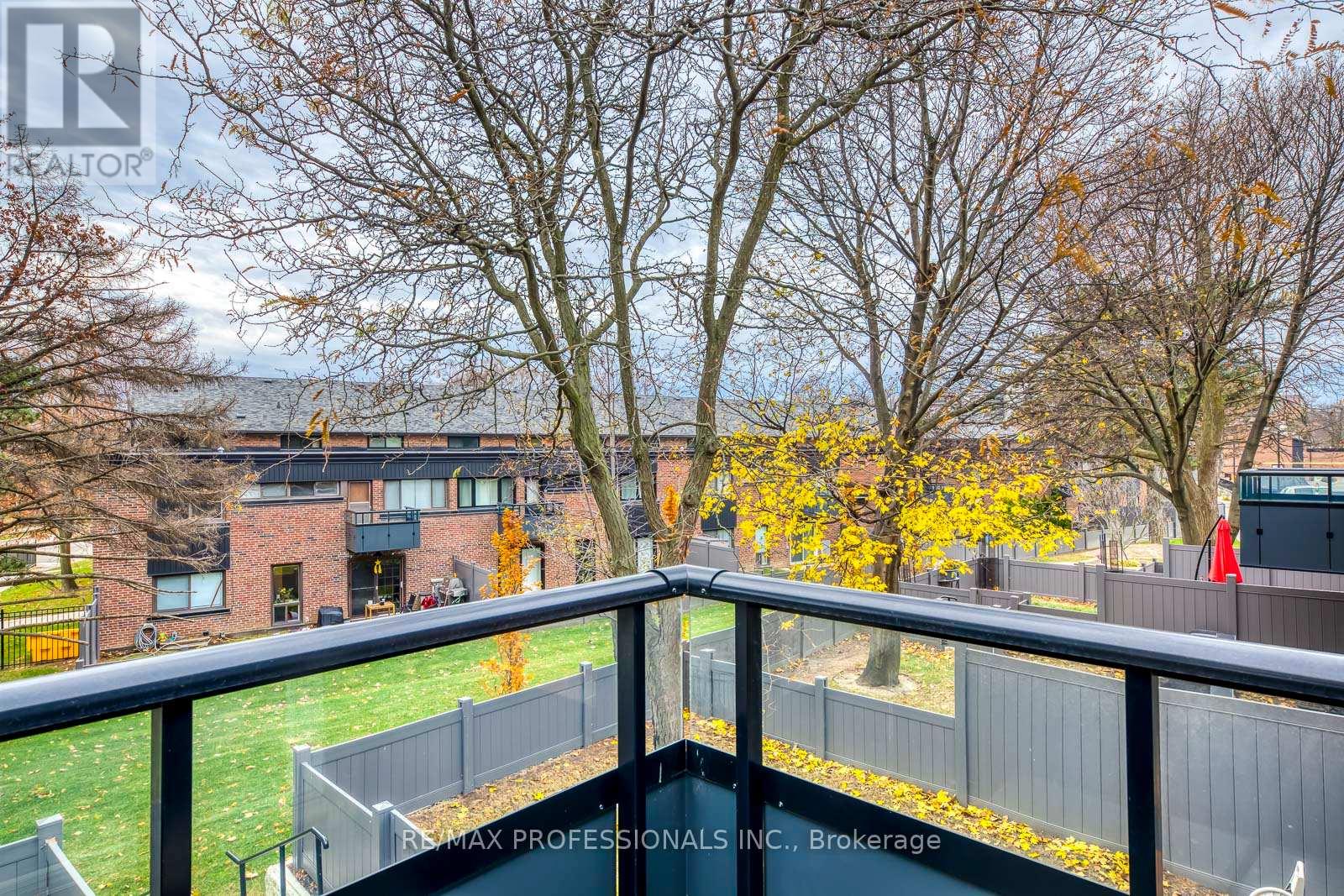 51 - 4345 Bloor Street W, Toronto, Ontario  M9C 2A4 - Photo 22 - W12577998