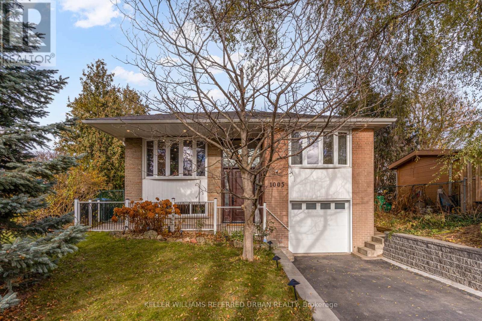 1005 DORMER STREET, Mississauga, Ontario