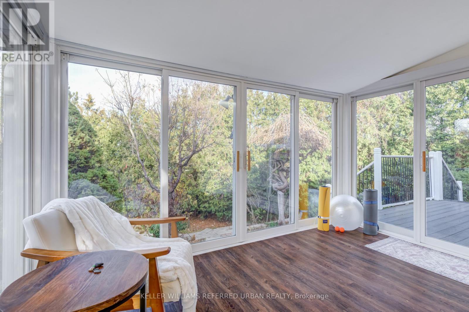 1005 Dormer Street, Mississauga, Ontario  L5E 1T7 - Photo 21 - W12578012