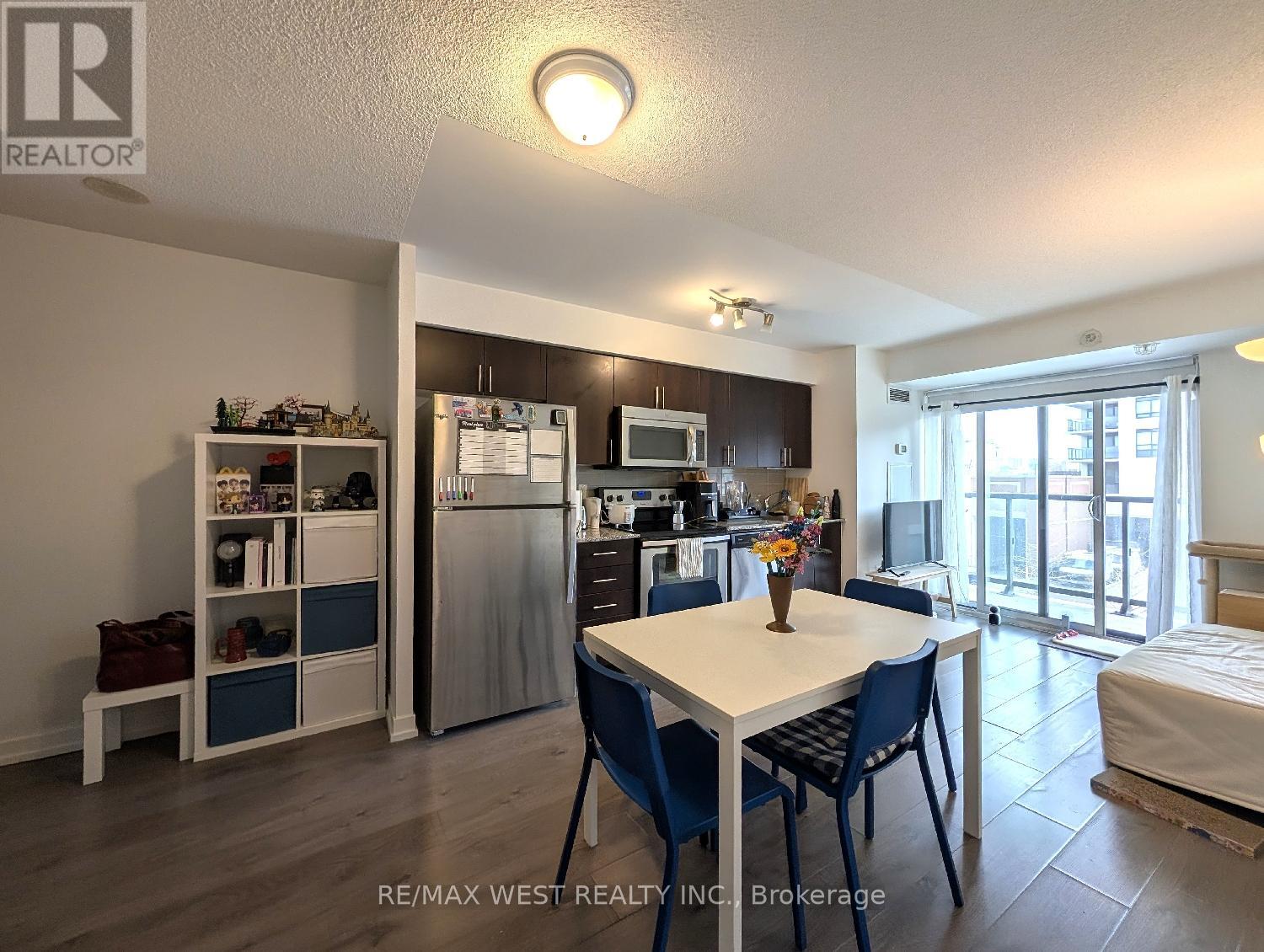 318 - 1420 Dupont Street, Toronto, Ontario  M5V 3B1 - Photo 11 - W12578026