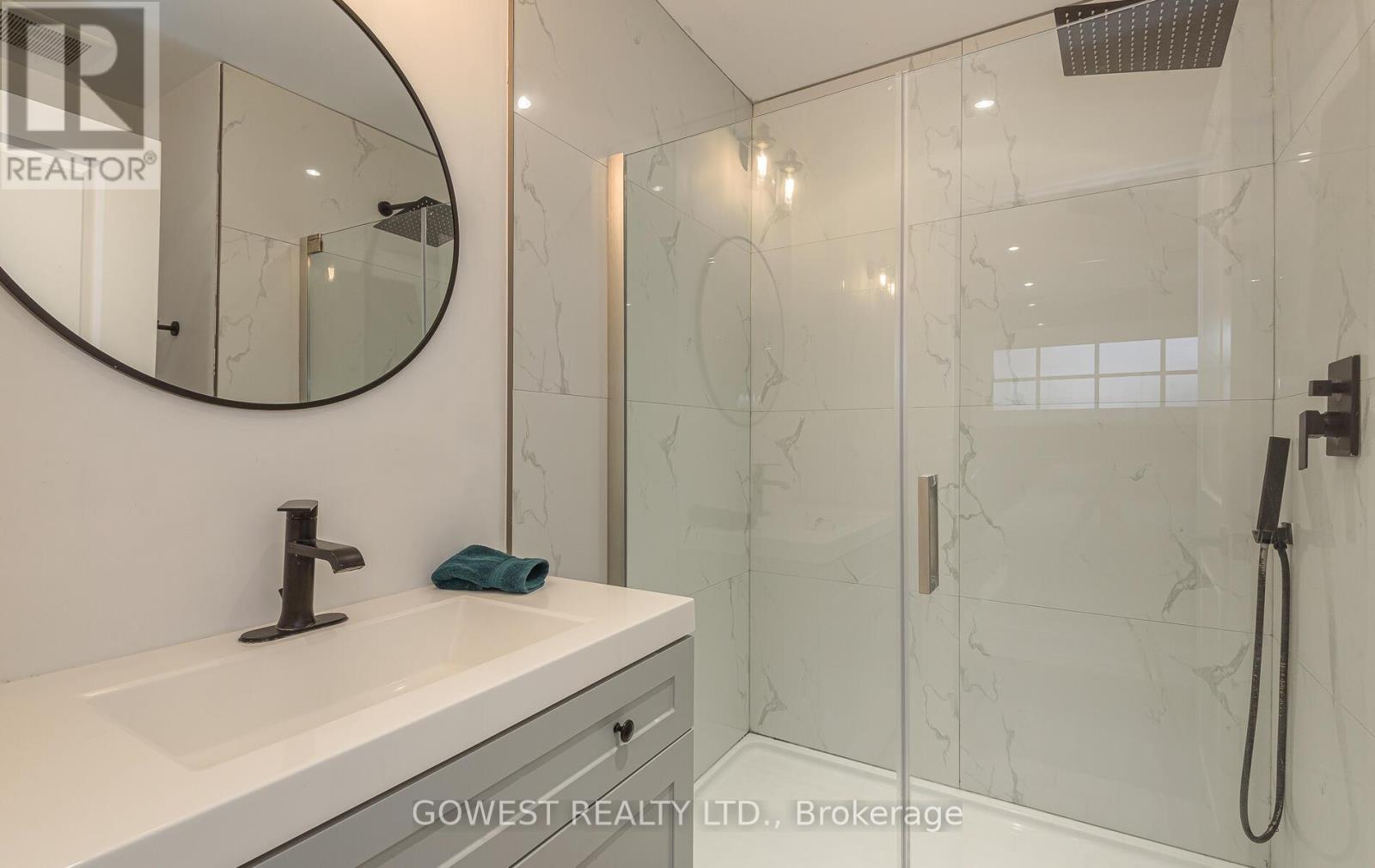 36 Normandy Boulevard, Halton Hills, Ontario  L7G 1W1 - Photo 19 - W12578036