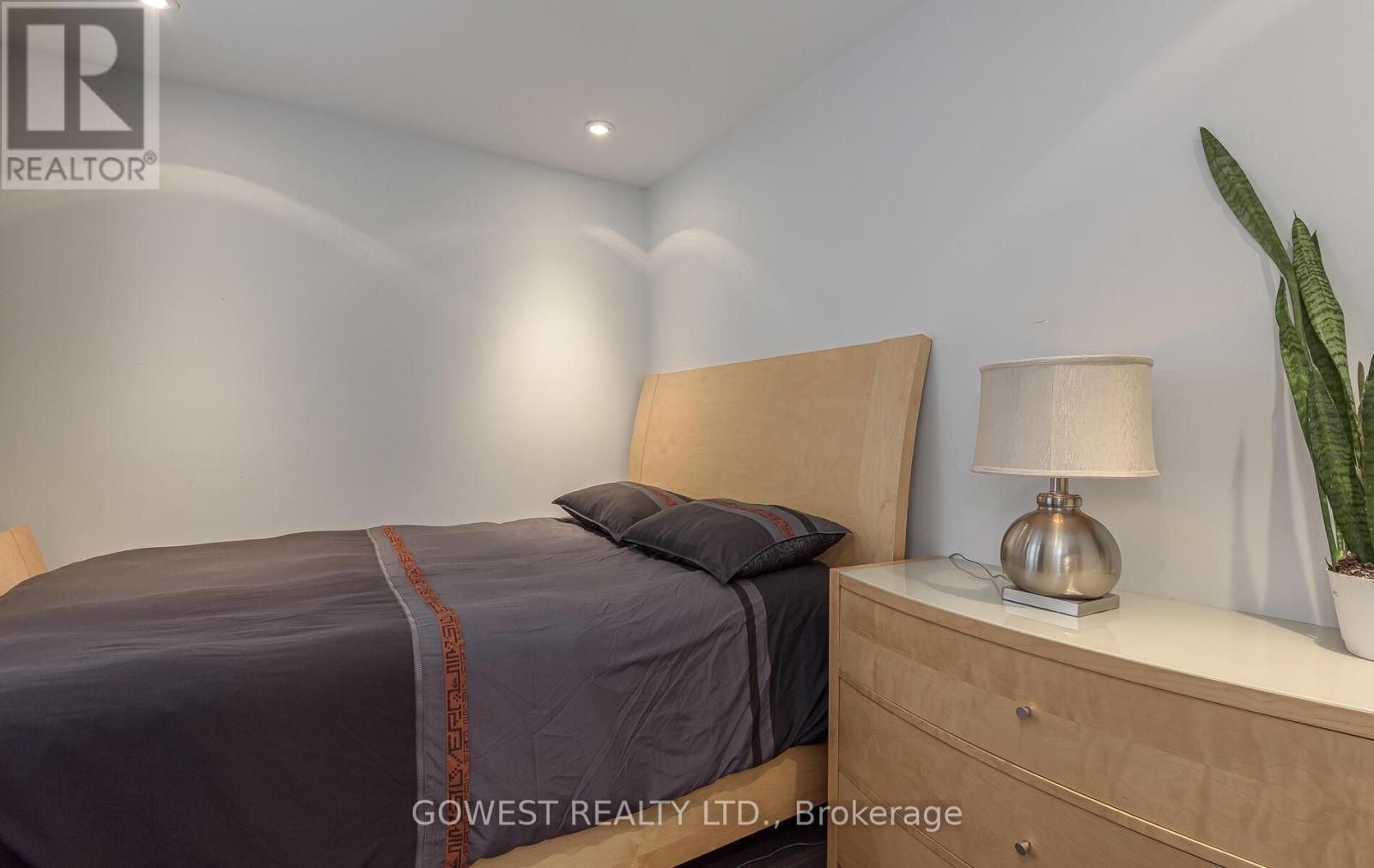 36 Normandy Boulevard, Halton Hills, Ontario  L7G 1W1 - Photo 27 - W12578036