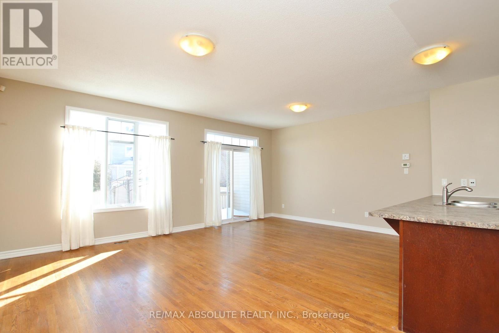 346 Glenbrae Avenue, Ottawa, Ontario  K2W 0C2 - Photo 10 - X12578120