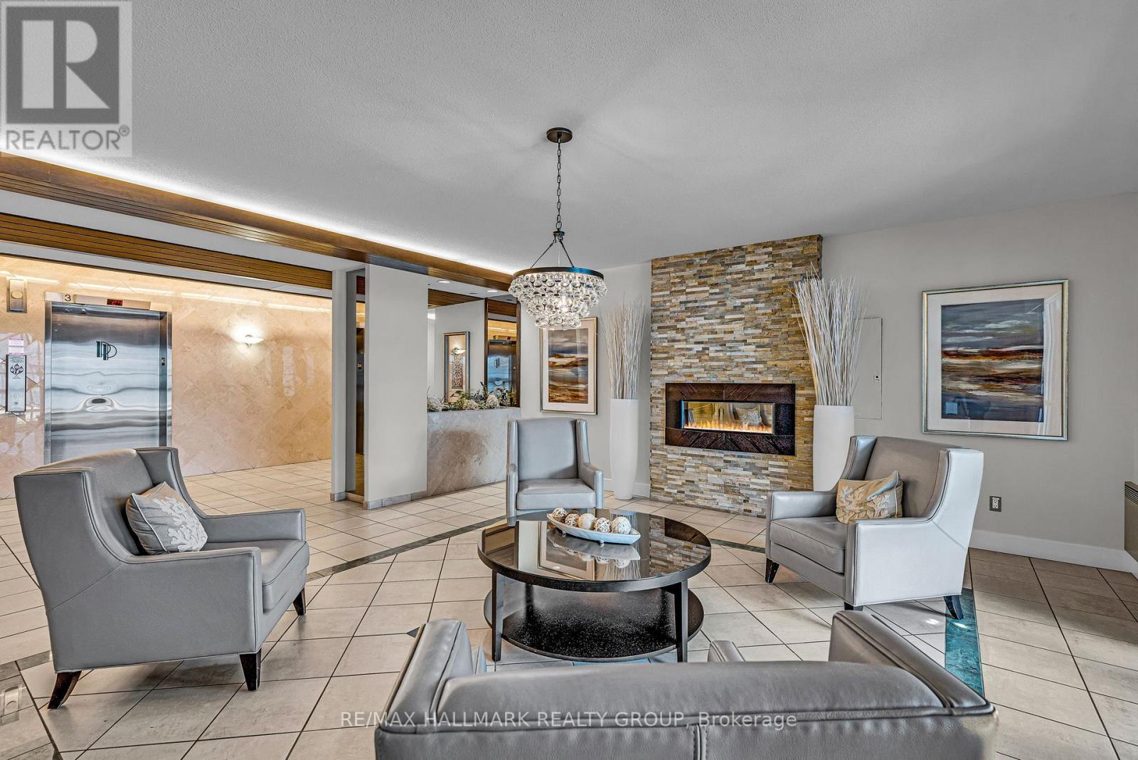 406 - 1025 Richmond Road, Ottawa, Ontario  K2B 8G8 - Photo 4 - X12578126