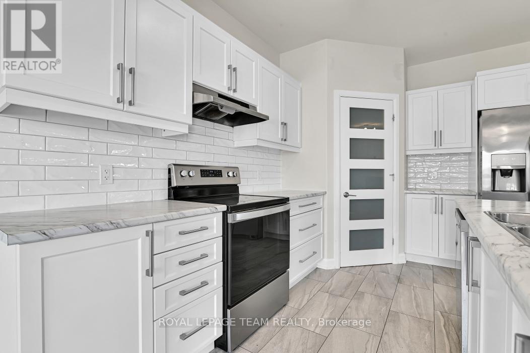 69 Duncanville Street, Russell, Ontario  K4R 0E9 - Photo 15 - X12578130