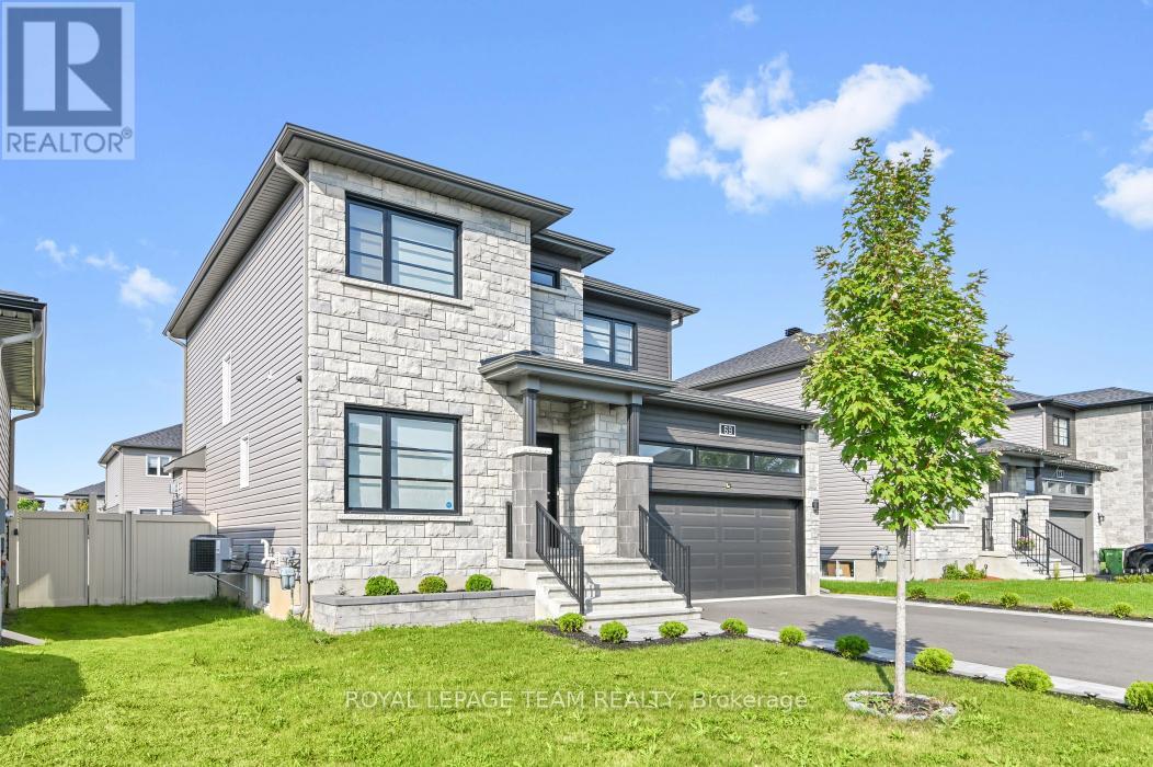 69 Duncanville Street, Russell, Ontario  K4R 0E9 - Photo 3 - X12578130