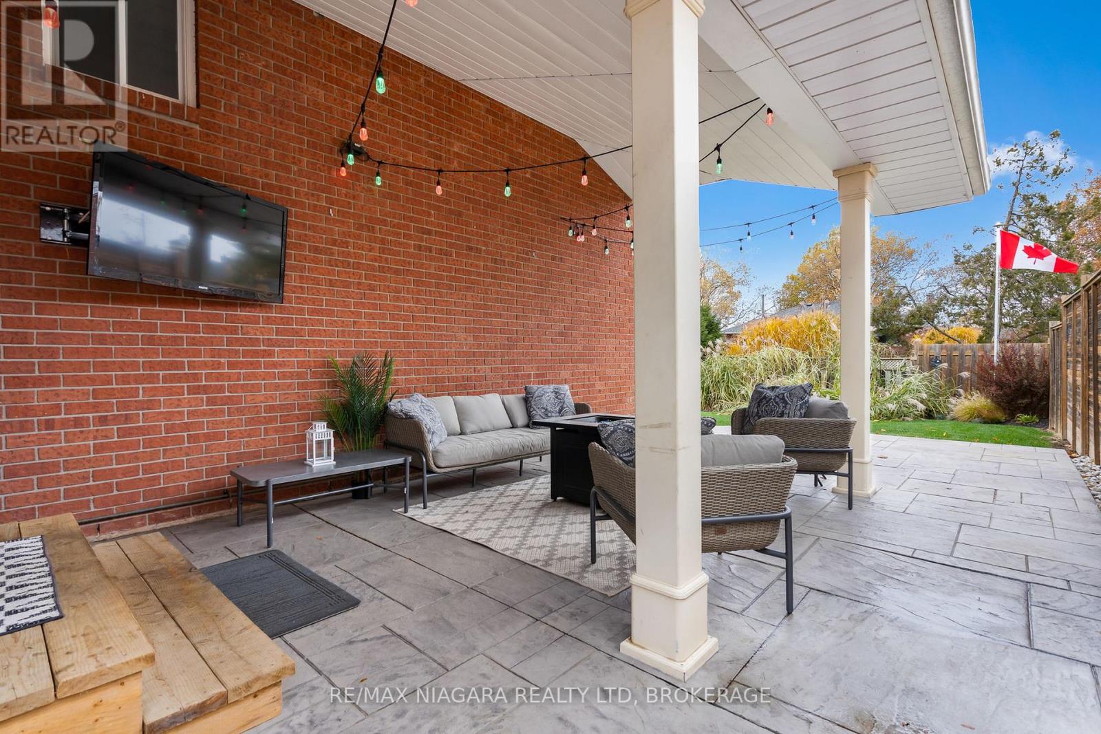 22 Michelle Drive, St. Catharines (Grapeview), Ontario  L2S 3G7 - Photo 27 - X12578058