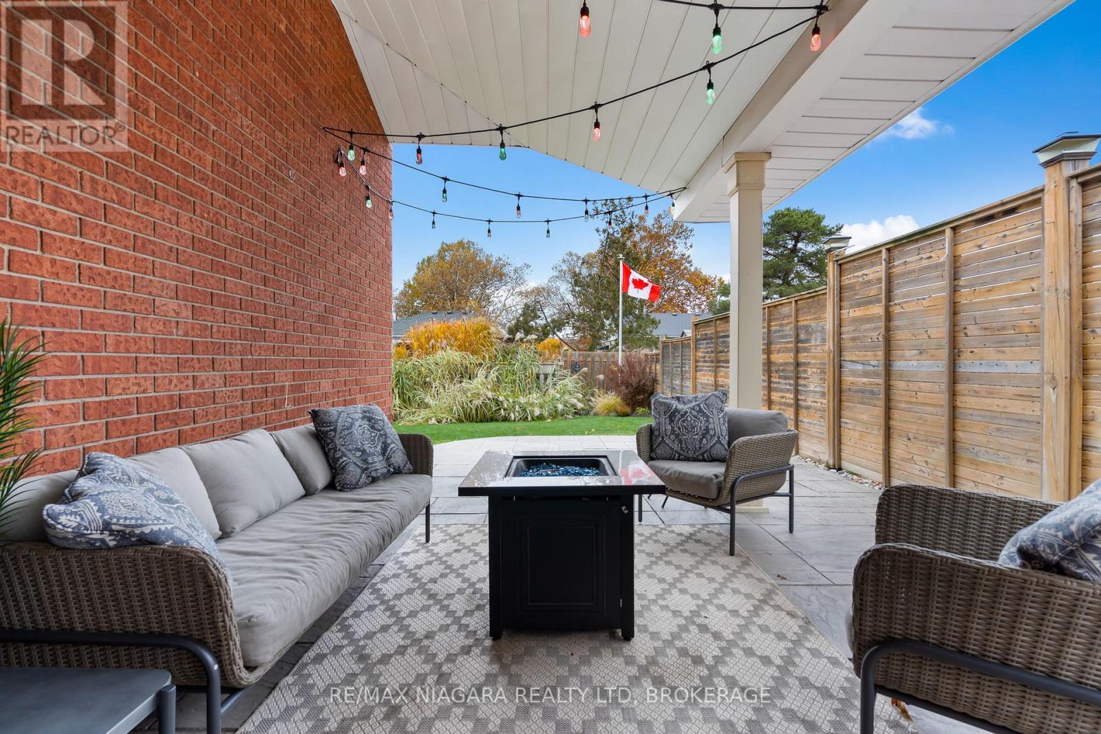 22 Michelle Drive, St. Catharines (Grapeview), Ontario  L2S 3G7 - Photo 28 - X12578058