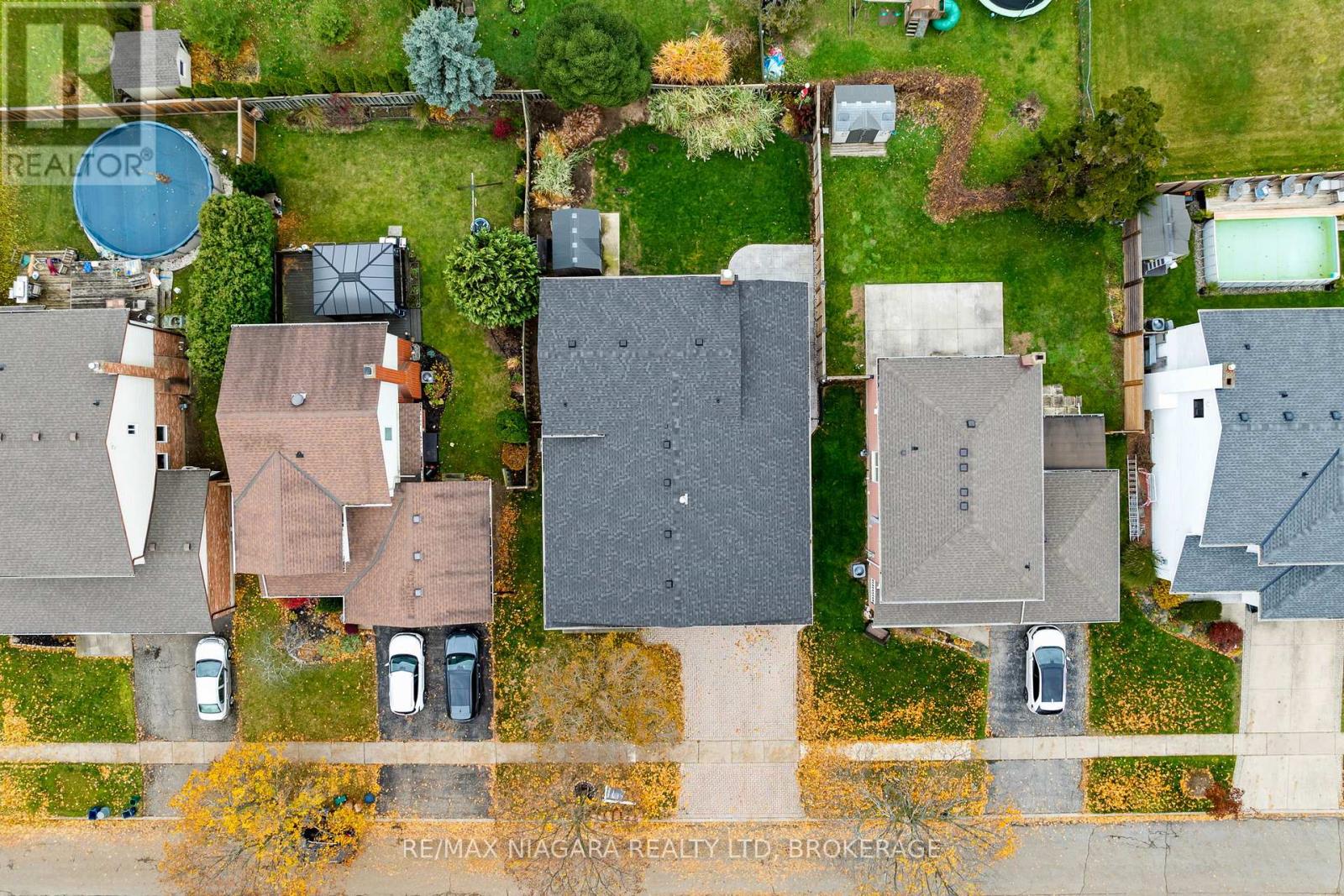 22 Michelle Drive, St. Catharines (Grapeview), Ontario  L2S 3G7 - Photo 33 - X12578058