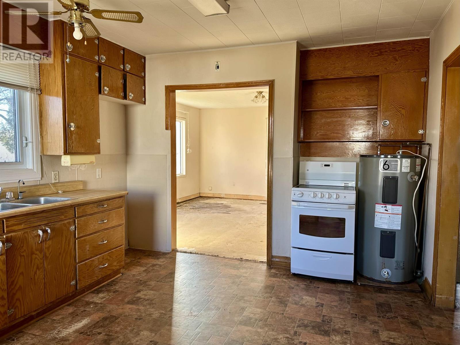 831 Minnie Ave, Fort Frances, Ontario  P9A 2P9 - Photo 5 - TB253558