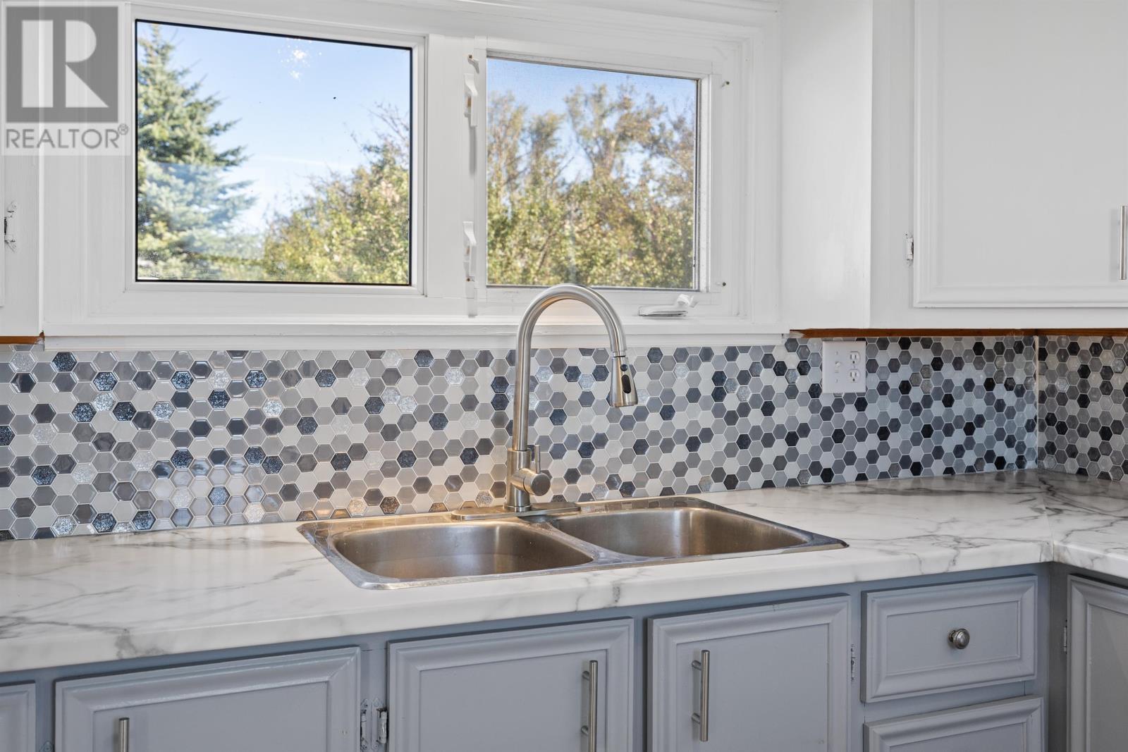 439a Notre Dame Street, Summerside, Prince Edward Island  C1N 1S8 - Photo 5 - 202528559