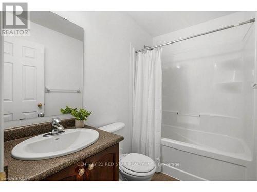 12 - 10 Foxglove Crescent, Kitchener, Ontario  N2E 0E1 - Photo 22 - X12577882