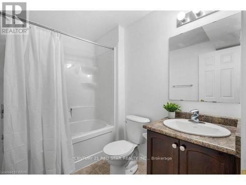 12 - 10 Foxglove Crescent, Kitchener, Ontario  N2E 0E1 - Photo 23 - X12577882