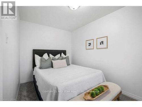 12 - 10 Foxglove Crescent, Kitchener, Ontario  N2E 0E1 - Photo 25 - X12577882