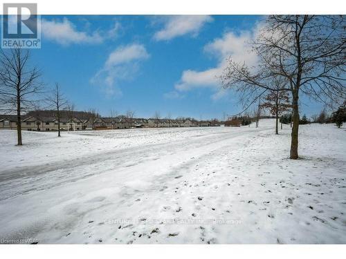 12 - 10 Foxglove Crescent, Kitchener, Ontario  N2E 0E1 - Photo 38 - X12577882