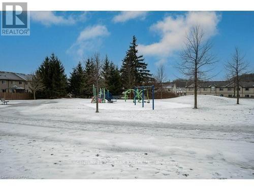 12 - 10 Foxglove Crescent, Kitchener, Ontario  N2E 0E1 - Photo 39 - X12577882