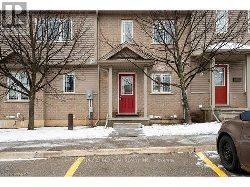 12 - 10 Foxglove Crescent, Kitchener, Ontario  N2E 0E1 - Photo 4 - X12577882
