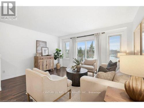 12 - 10 Foxglove Crescent, Kitchener, Ontario  N2E 0E1 - Photo 9 - X12577882