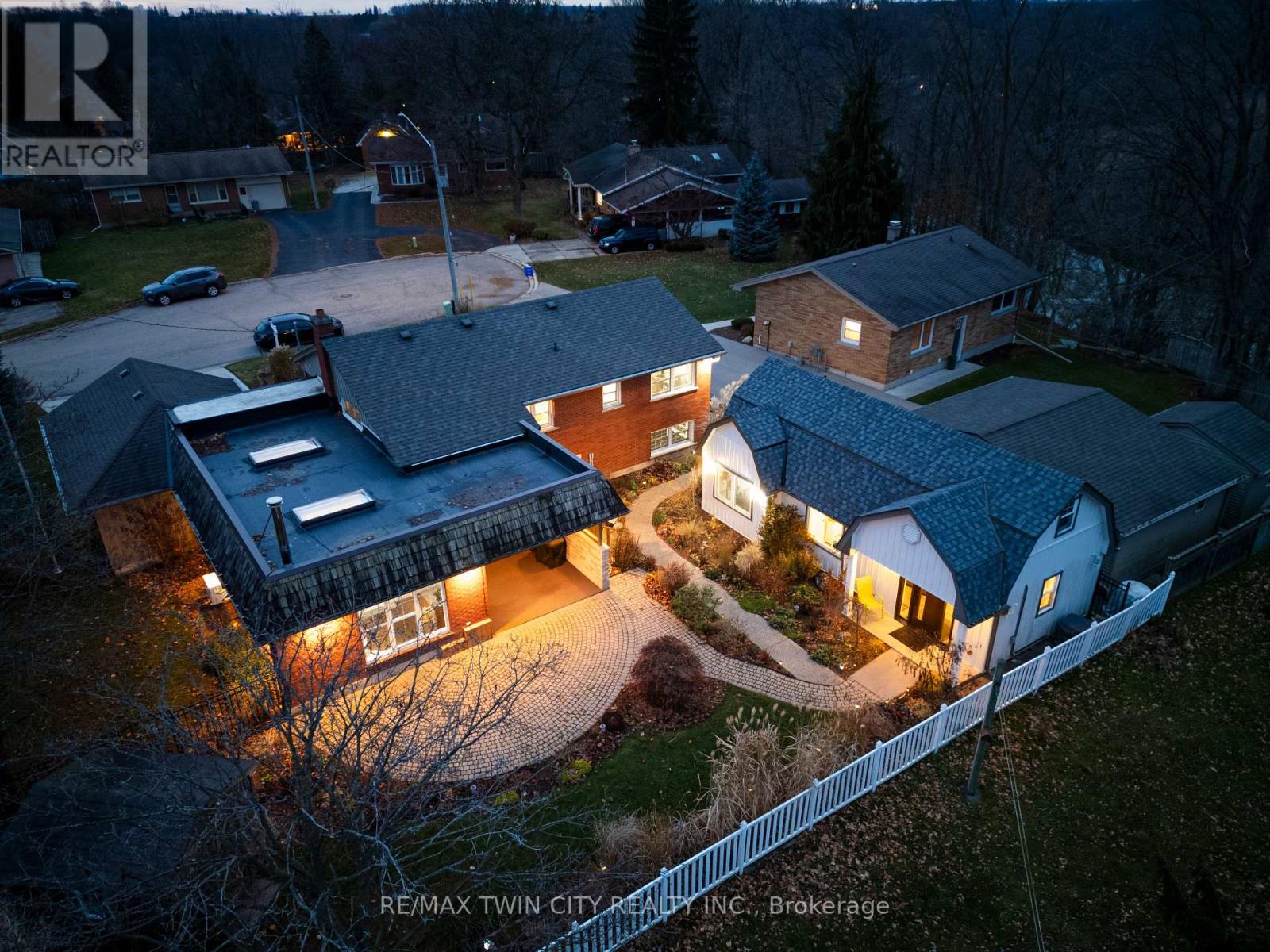 466 Hillview Crescent, Wilmot, Ontario  N3A 1K8 - Photo 1 - X12577930